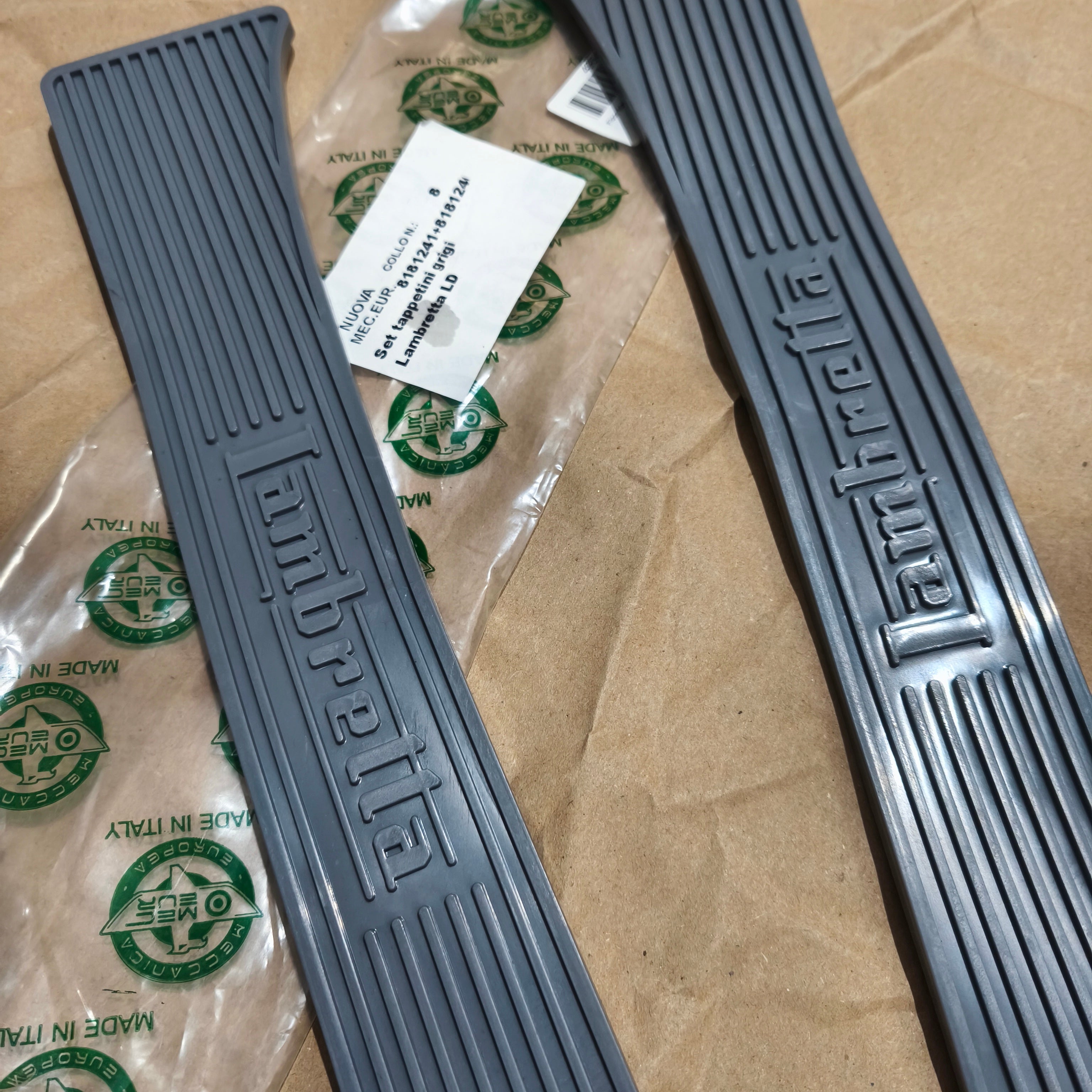 Karpet Lantai Samping Tepong Lambretta 125 LD, LC