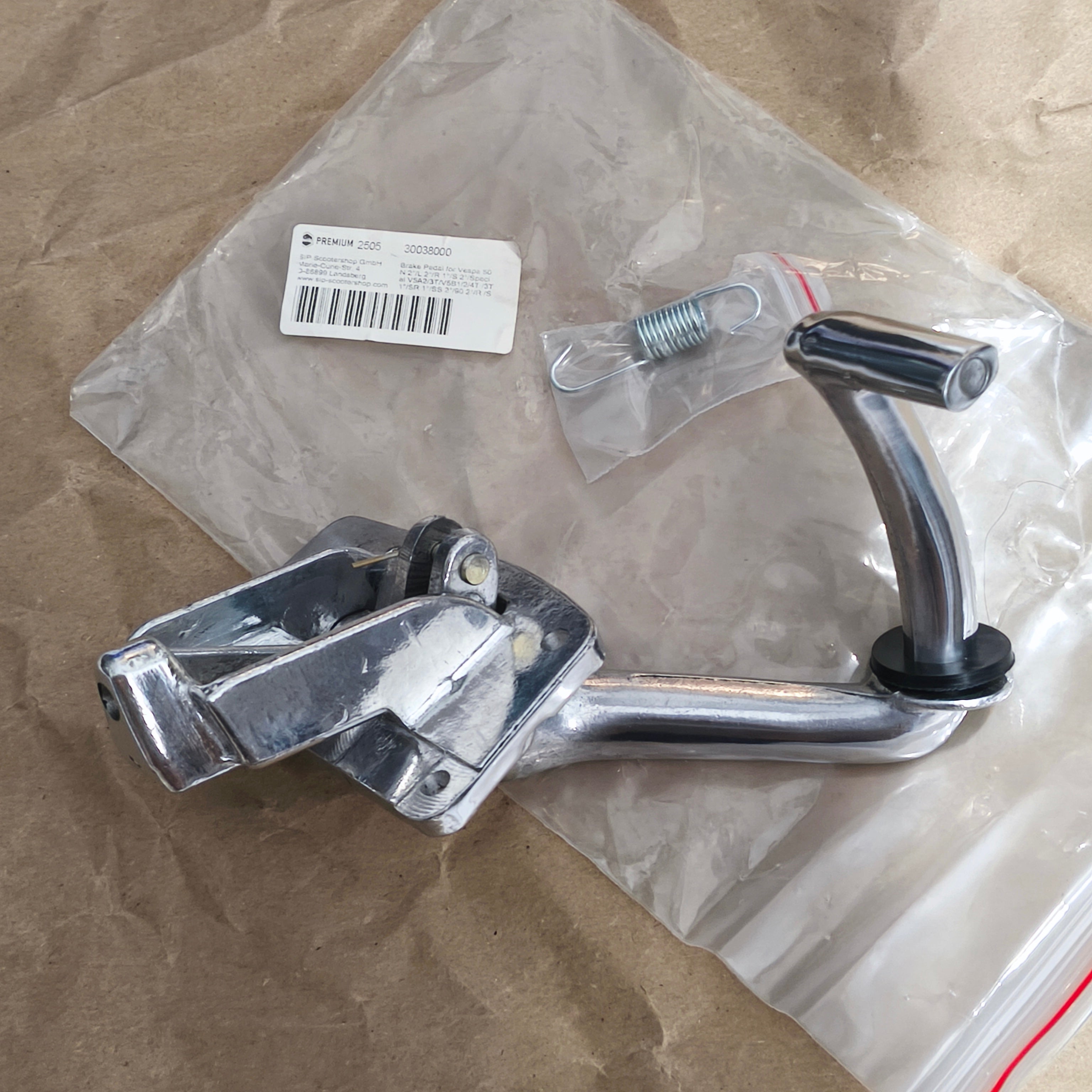 Pedal Rem Belakang Vespa Darling Special SS90 Primavera