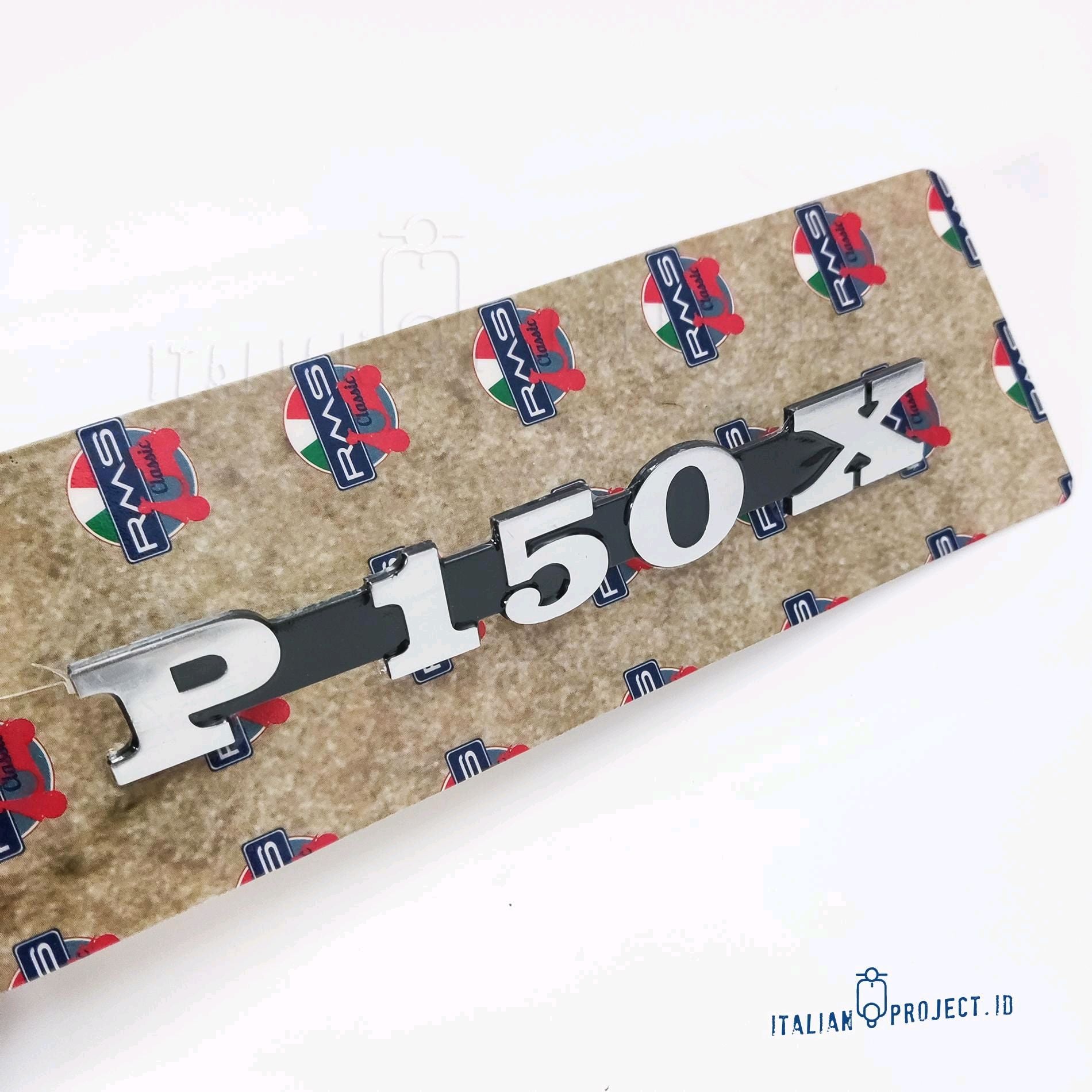 Emblem Tepong Kiri "P150X"