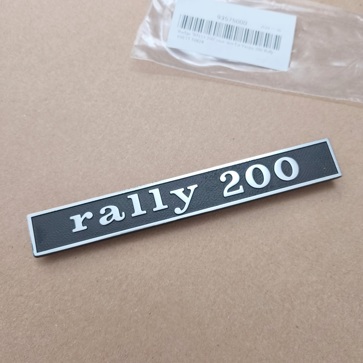 Emblem Belakang Rally 200