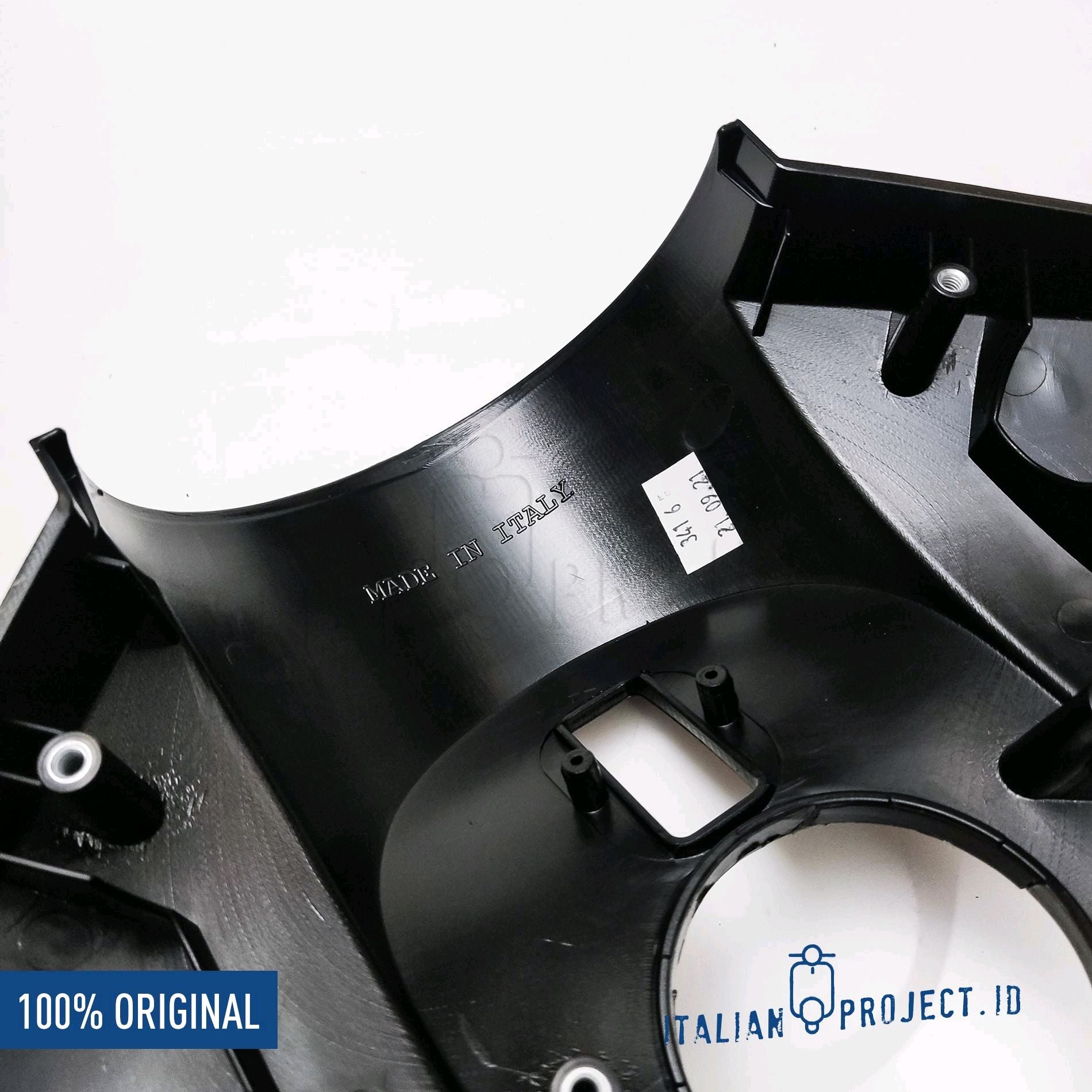 Batok Cover Stang Italy