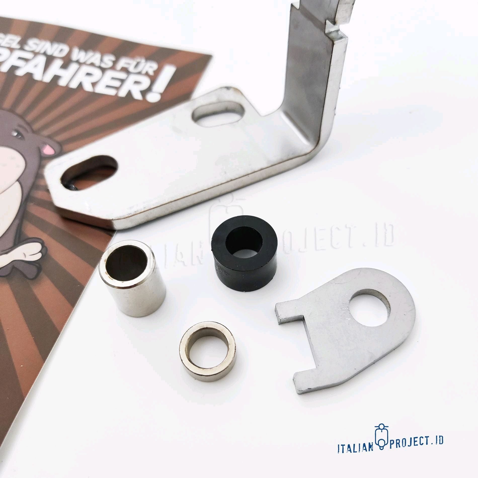 Bracket Spion Kanan